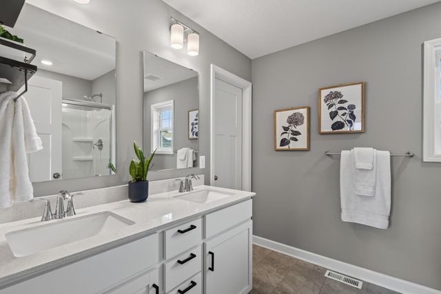 509 Waterford Place, Waconia, MN 55387