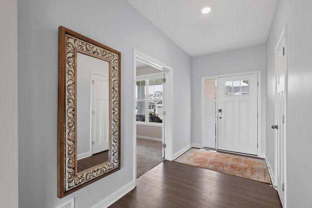 509 Waterford Place, Waconia, MN 55387