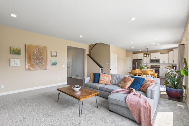 509 Waterford Place, Waconia, MN 55387