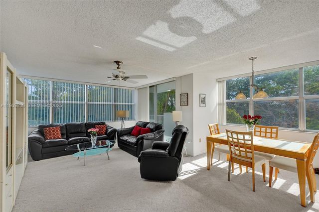 1300 NE Miami Gardens Dr 320E, Miami, FL 33179