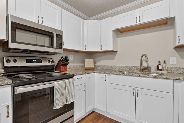 4740 Delmar Street, Roeland Park, KS 66205
