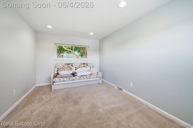 8080 Pine Ranch Drive, Brighton Township, MI 48114