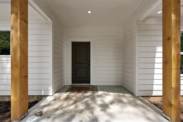 11407 Spruce Avenue, Kansas City, MO 64137