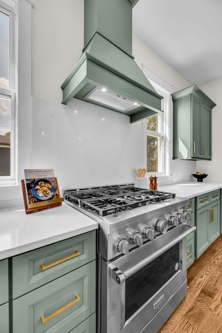 323 50th Ave, N, Nashville, TN 37209