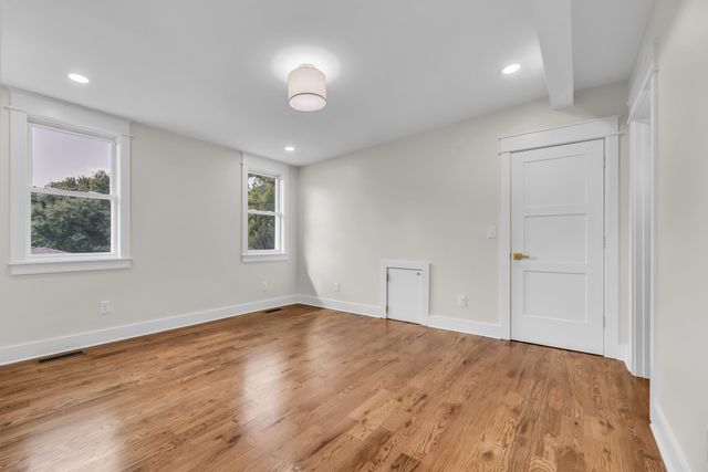 323 50th Ave, N, Nashville, TN 37209