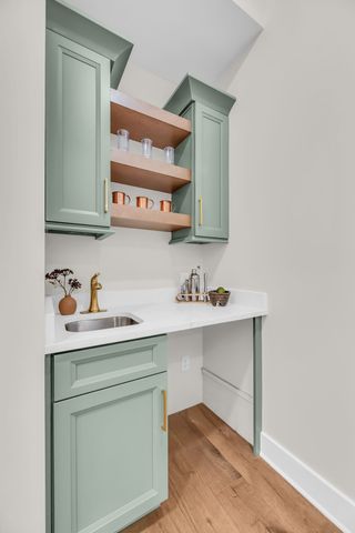 323 50th Ave, N, Nashville, TN 37209