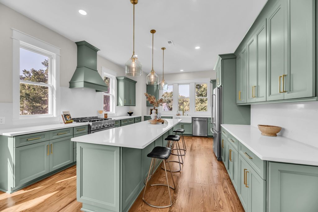 323 50th Ave, N, Nashville, TN 37209