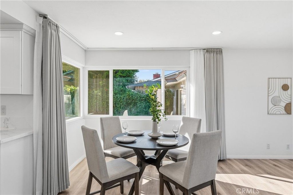 Image 8 of property listing at 448 E Sandra Avenue, Arcadia, CA 91006
