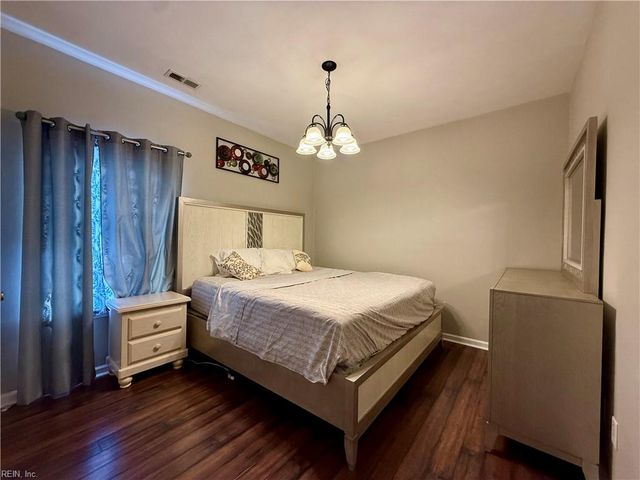 400 Coastal Walk Pl Apt 105, Virginia Beach, VA 23451