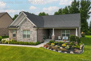59362 Deer Haven Drive, Lyon Charter Township, MI 48178