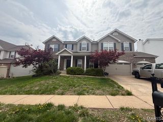 4398 Ventura Place Drive, St Louis, MO 63128