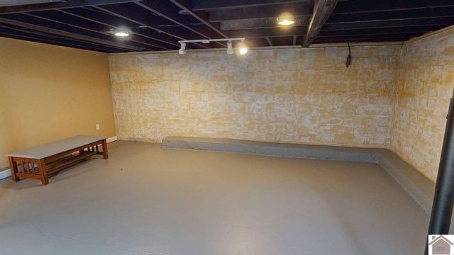 137 Nash Drive, Grand Rivers, KY 42045