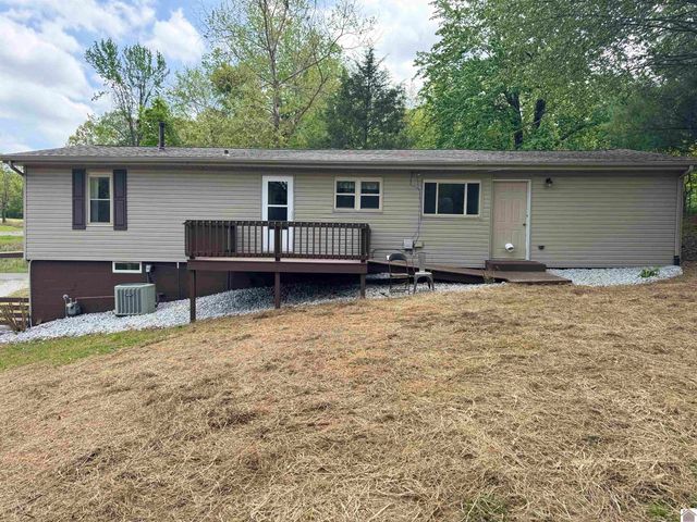 137 Nash Drive, Grand Rivers, KY 42045