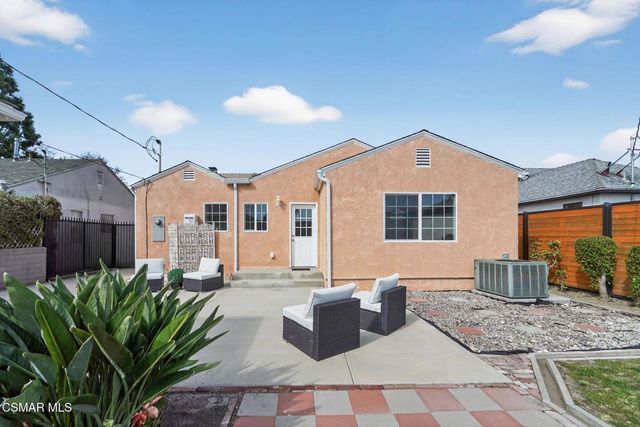 3722 Degnan Boulevard, Los Angeles, CA 90018