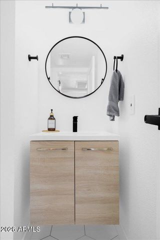 413 E LINDA Lane D, Gilbert, AZ 85234