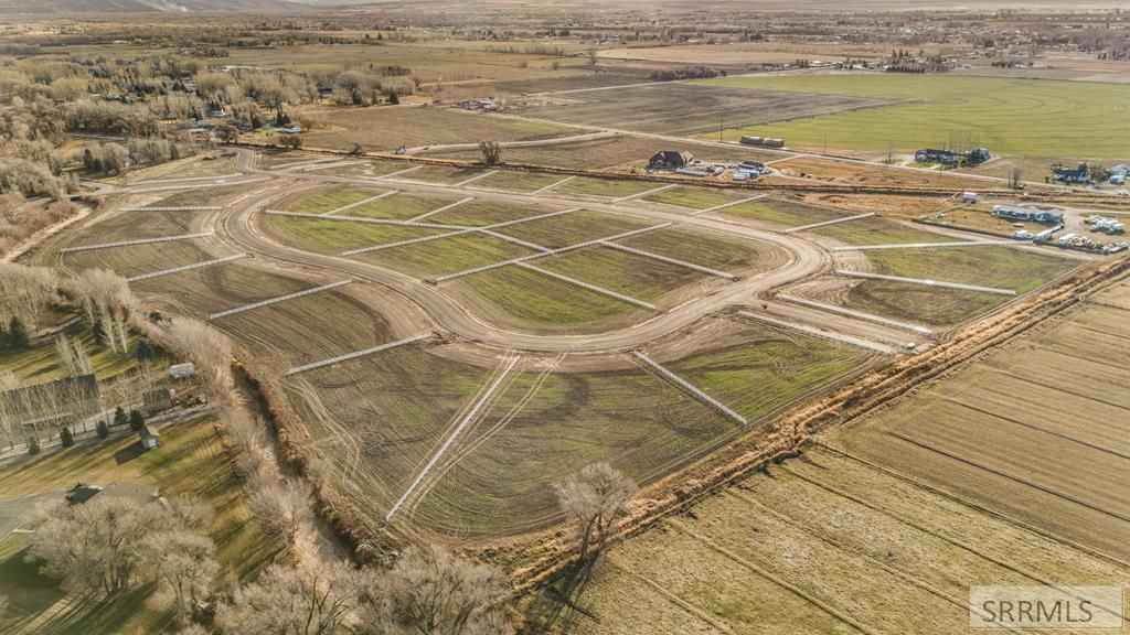 Image 1 of property listing at L4 B3 400 N, Rigby, ID 83442