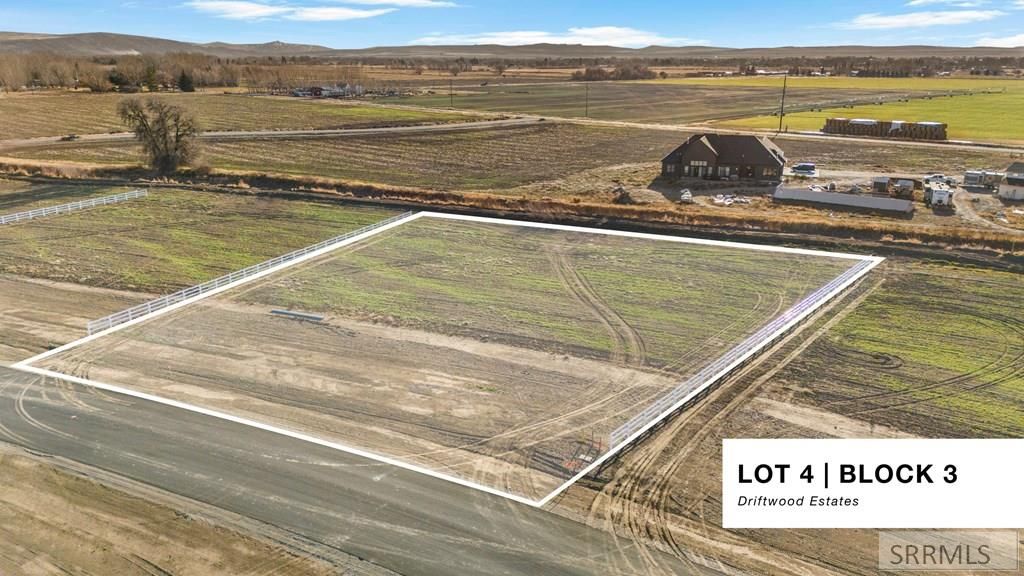 Image 7 of property listing at L4 B3 400 N, Rigby, ID 83442