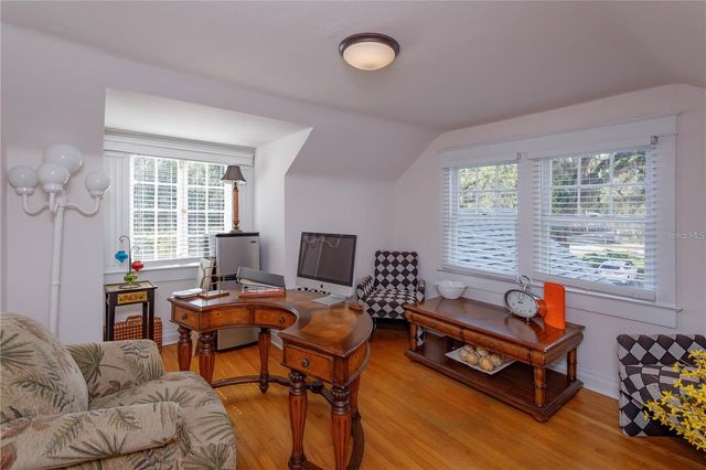 300 S EOLA DRIVE, Orlando, FL 32801