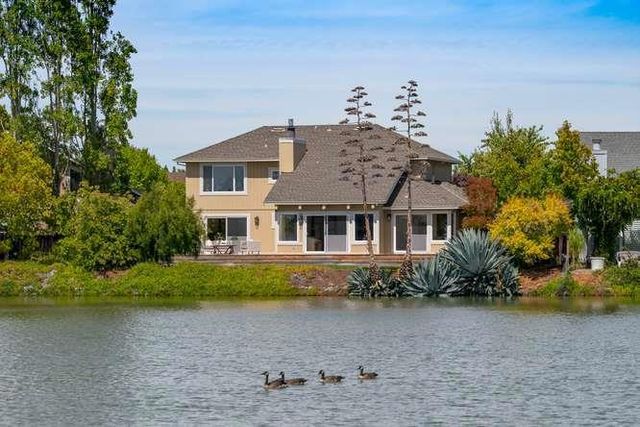 642 Marlin Court, Redwood City, CA 94065