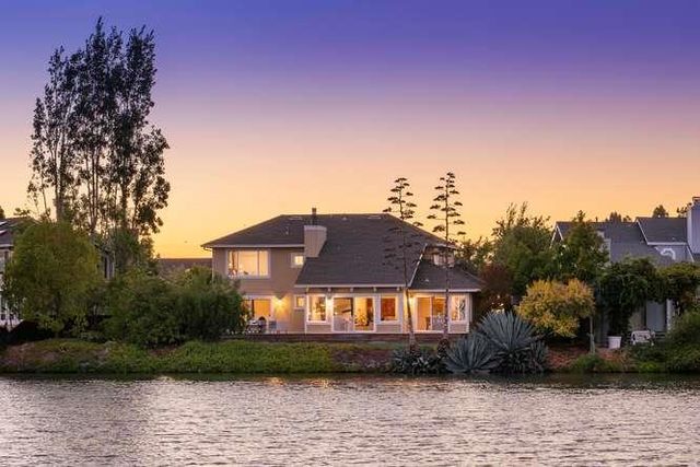 642 Marlin Court, Redwood City, CA 94065