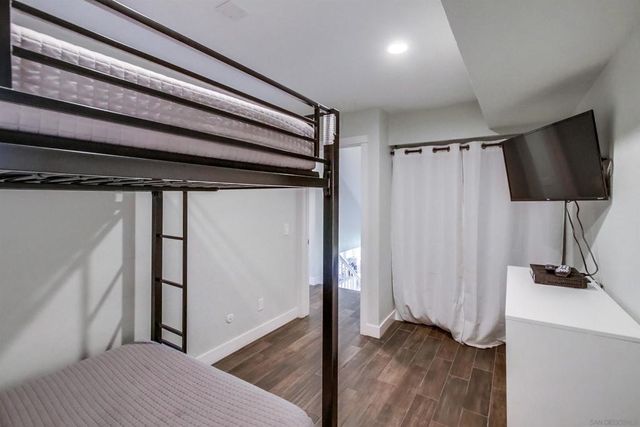 3686 Bayside Walk, San Diego, CA 92109