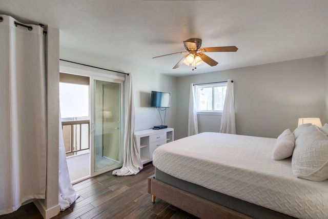 3686 Bayside Walk, San Diego, CA 92109