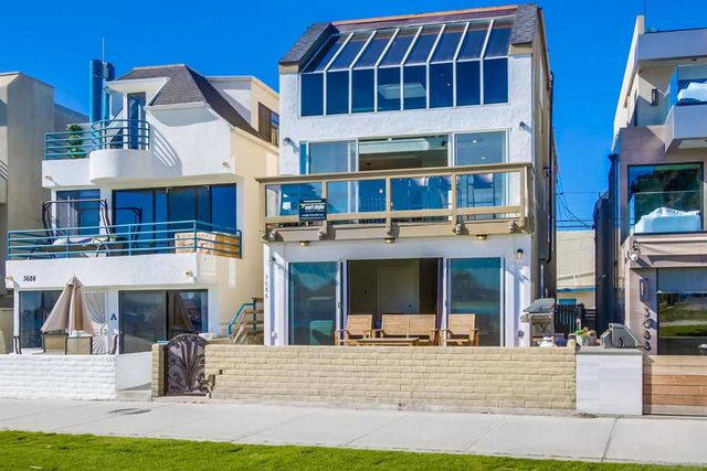 3686 Bayside Walk, San Diego, CA 92109