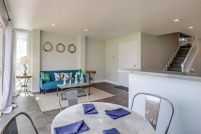 3686 Bayside Walk, San Diego, CA 92109