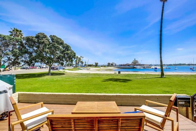 3686 Bayside Walk, San Diego, CA 92109
