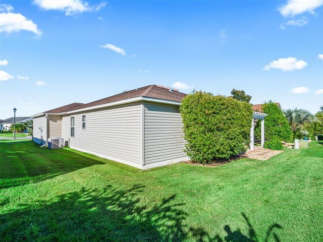 2409 HOOK HOLLOW TERRACE, The Villages, FL 32162