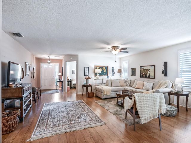 2409 HOOK HOLLOW TERRACE, The Villages, FL 32162