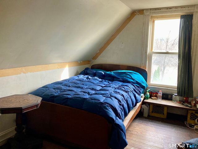 5 Oak Street, Stafford, CT 06076