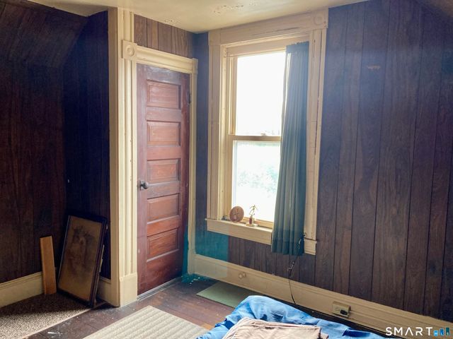 5 Oak Street, Stafford, CT 06076