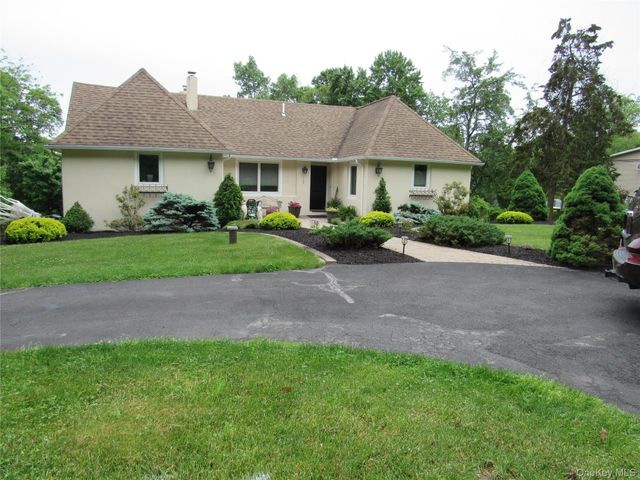107 Pine Hill Road, Chester, NY 10918