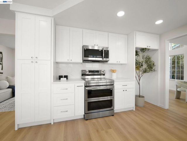 312 Rivercreek Dr, Fremont, CA 94536