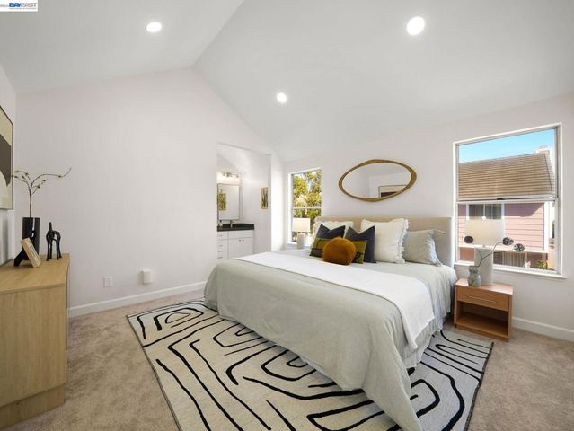 312 Rivercreek Dr, Fremont, CA 94536