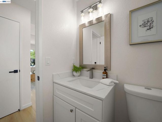 312 Rivercreek Dr, Fremont, CA 94536