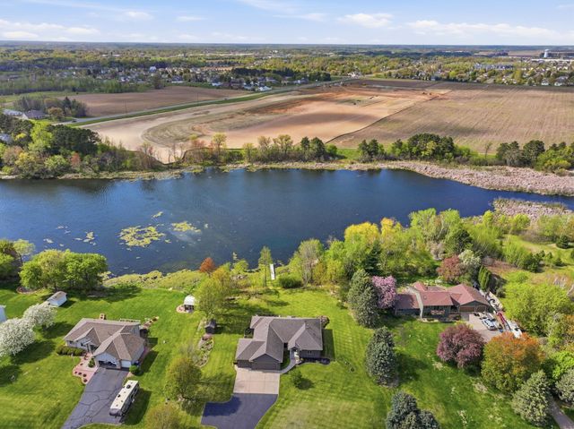 2799 319th Lane NE, Cambridge, MN 55008