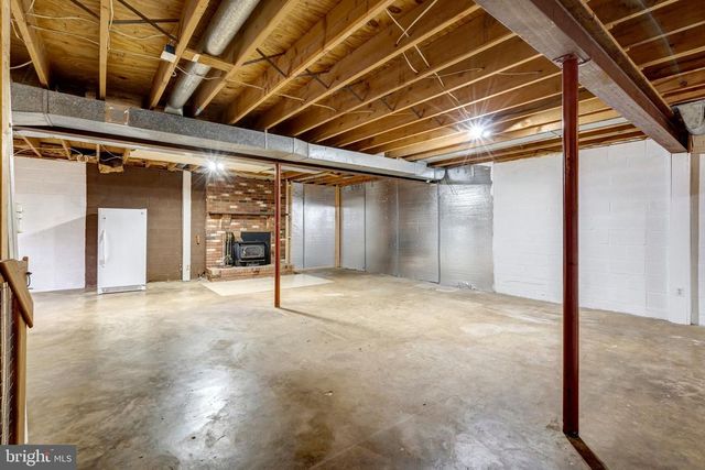 6521 LANCASTER DR, Warrenton, VA 20187