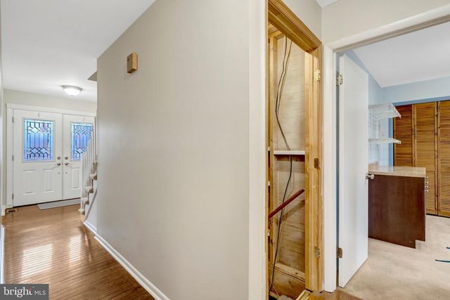 6521 LANCASTER DR, Warrenton, VA 20187