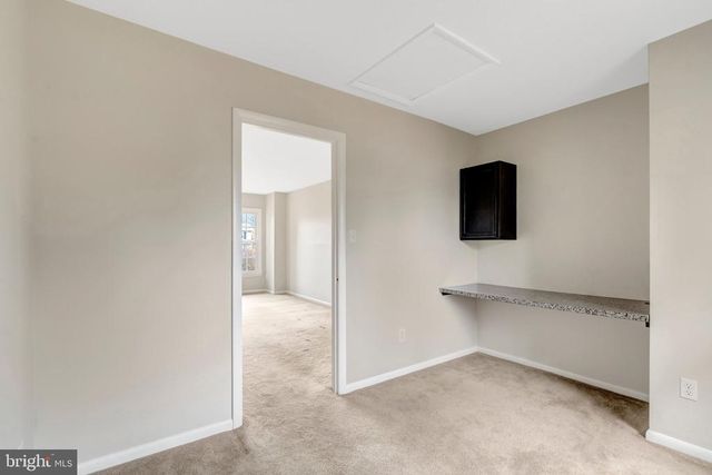 6521 LANCASTER DR, Warrenton, VA 20187