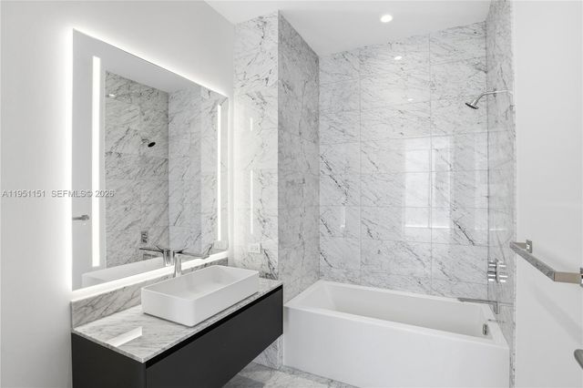 5 Grove Isle S301, Coconut Grove, FL 33133