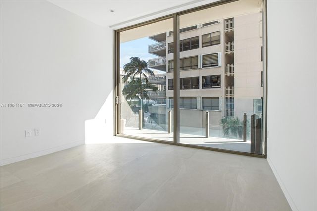 5 Grove Isle S301, Coconut Grove, FL 33133