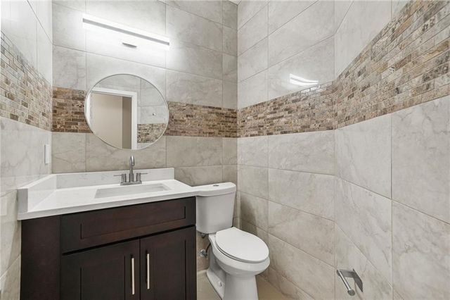 1564 Ember Oaks Circle, Powder Springs, GA 30127