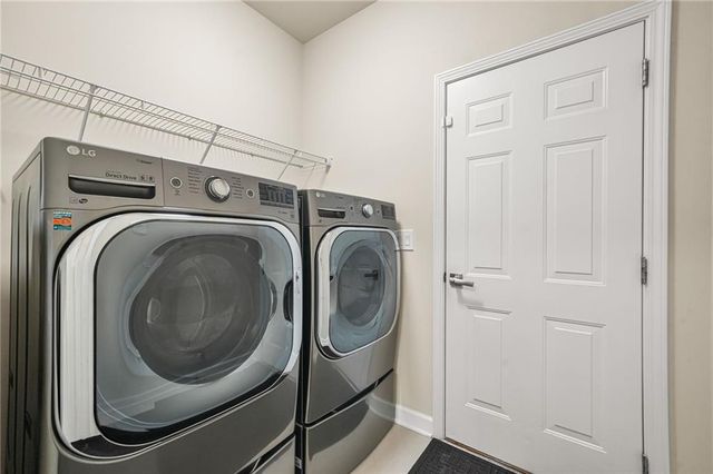 1564 Ember Oaks Circle, Powder Springs, GA 30127