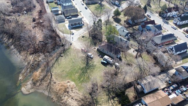 5210 Howard Avenue, Hammond, IN 46320