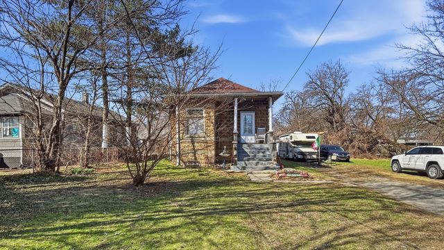 5210 Howard Avenue, Hammond, IN 46320