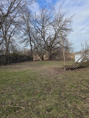 5210 Howard Avenue, Hammond, IN 46320