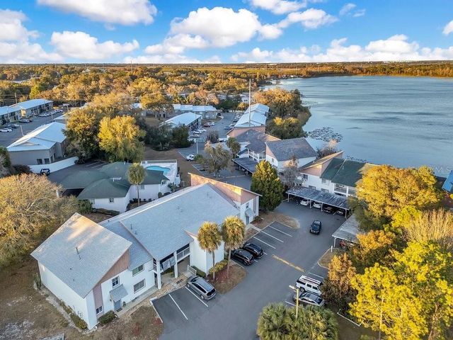 404 COUNTRY LANE NE 404, Winter Haven, FL 33881