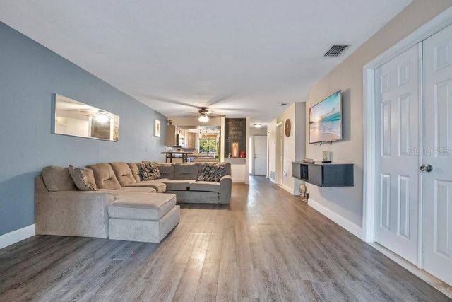 404 COUNTRY LANE NE 404, Winter Haven, FL 33881